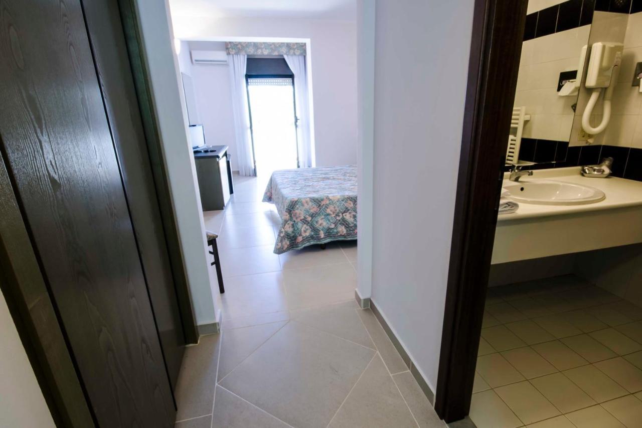 Torre Del Sole Otel Tarquinia Dış mekan fotoğraf