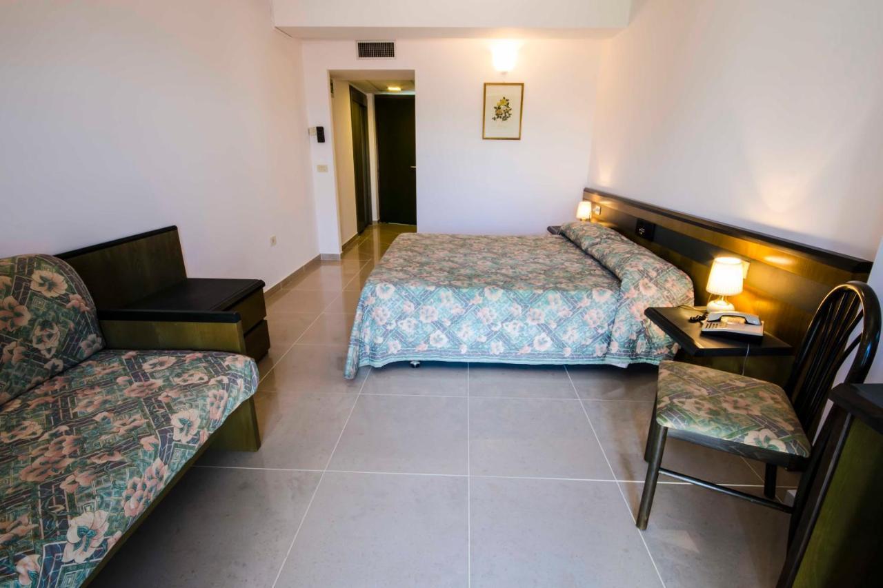 Torre Del Sole Otel Tarquinia Dış mekan fotoğraf