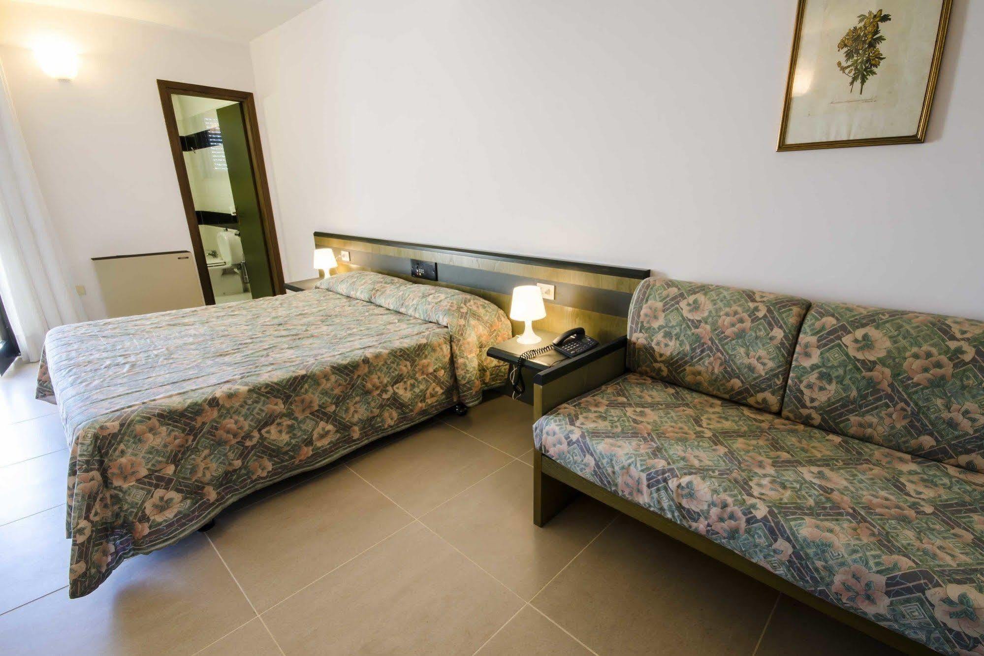 Torre Del Sole Otel Tarquinia Dış mekan fotoğraf