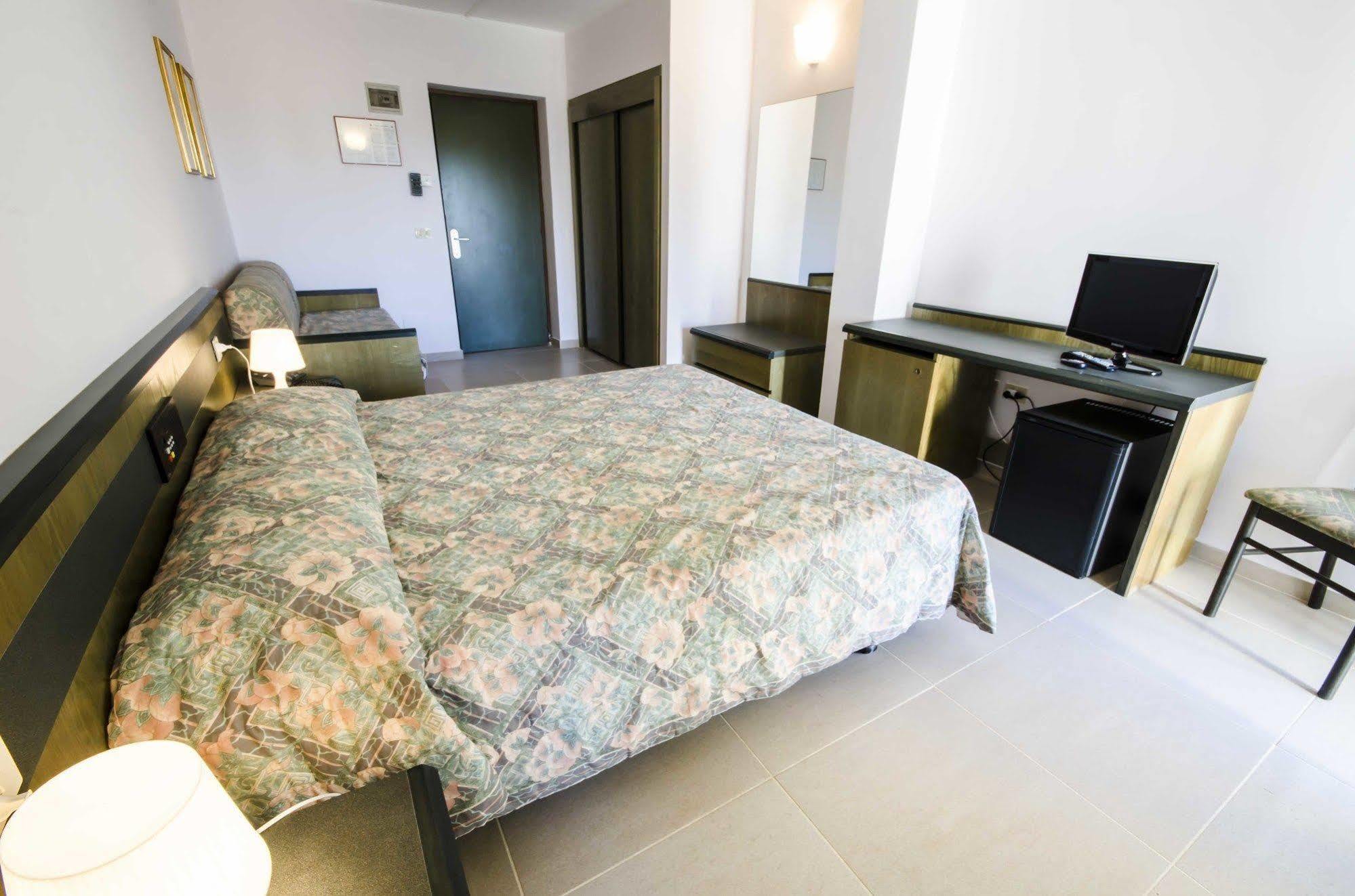 Torre Del Sole Otel Tarquinia Dış mekan fotoğraf